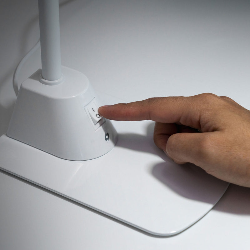 LÁMPARA PARA ESCRITORIO 24 LEDS VOLTECH 46189